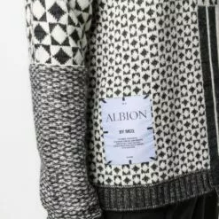 MCQ Patchwork Knitted Jumper In 1112 Blackchalk - Jumpers 11 MCQ Patchwork Knitted Jumper In 1112 Blackchalk - Jumpers -MCQ store online 16482361 32291055 600