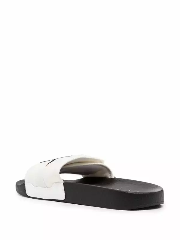 MCQ IC-0 Infinity Slides In WHITE - Flip Flops & Slides 5 MCQ IC-0 Infinity Slides In WHITE - Flip Flops & Slides - Image 3