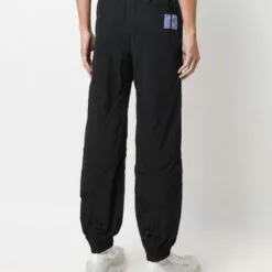 MCQ Breathe Straight-leg Trousers In 1000 - Track Pants -MCQ store online 17200542 35028622 600