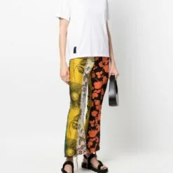 ( New Season ) MCQ Logo-print Cotton T-shirt In 9000 OPTIC WHITE - T-shirts & Jerseys -MCQ store online 17786567 37642936 600