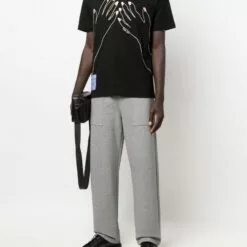 ( New Season ) MCQ Embroidered-hands T-shirt In 1000 BLACK - T-Shirts -MCQ store online 17979678 38035191 600